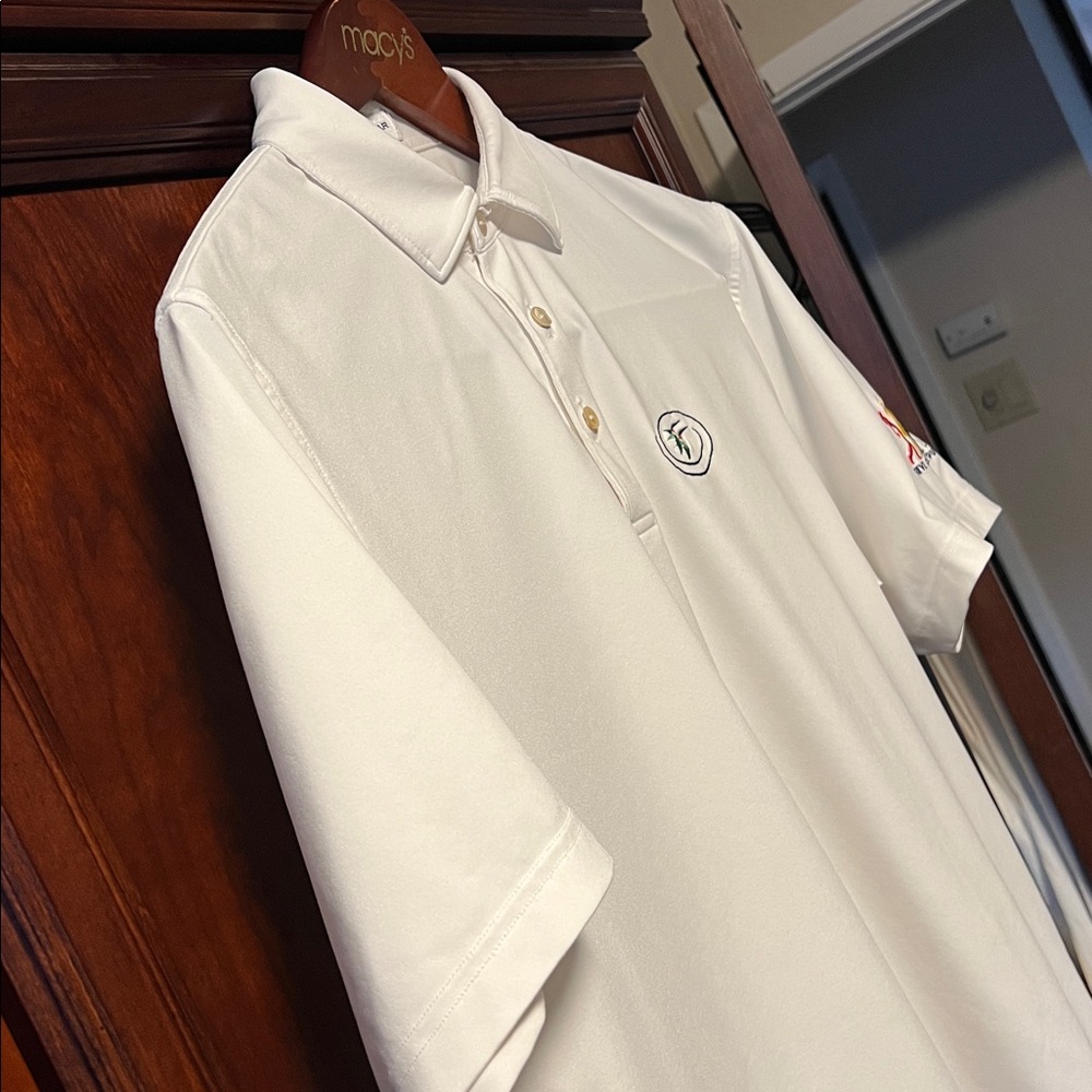 Like New Peter Millar Classic White Summer Stretch “Drive Chip & Putt” Golf Polo